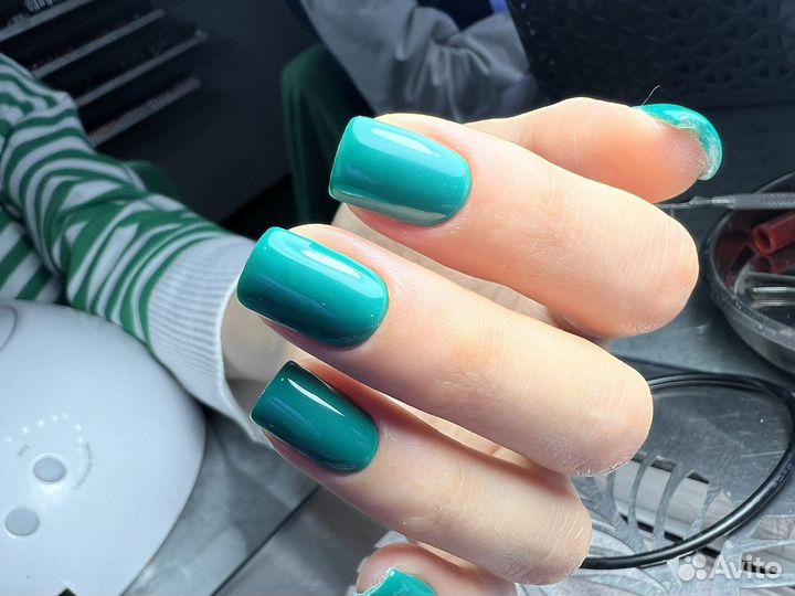 Мастер маникюра и педикюра