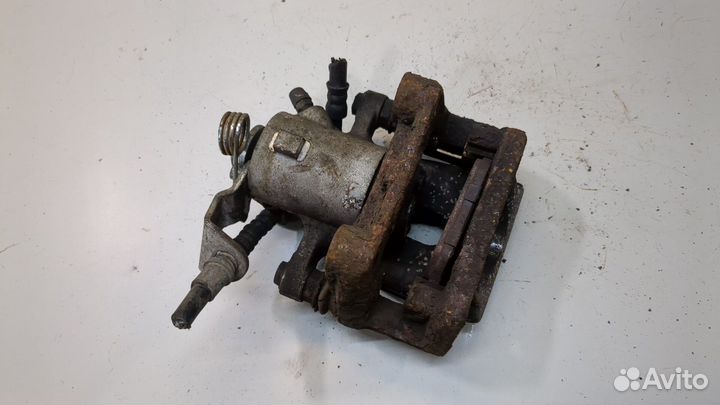 Суппорт левый задний Opel Zafira B