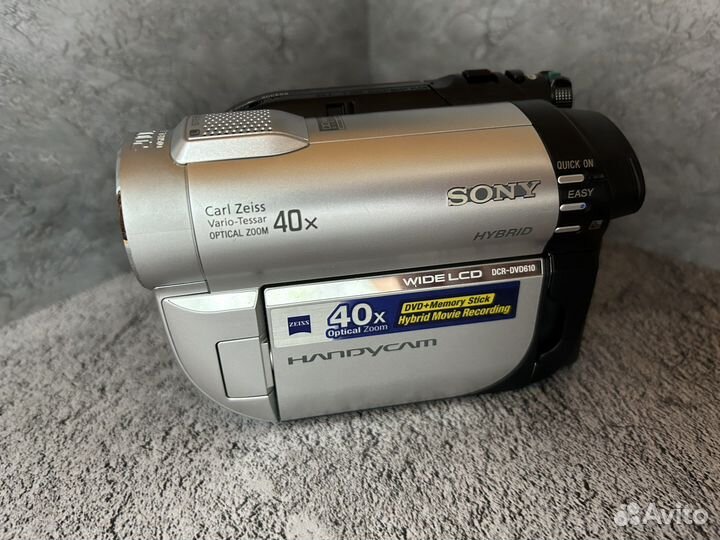 Видеокамера sony