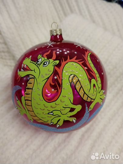 Елочные игрушки