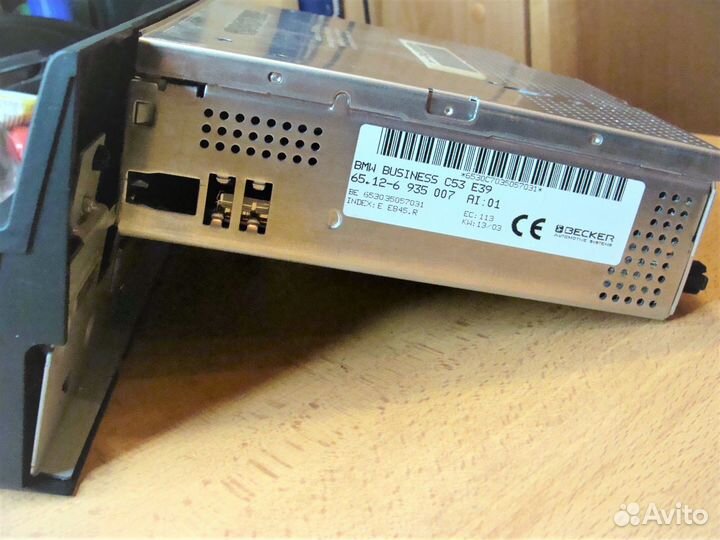 Оригинальная акустика и магнитола на BMW Е39