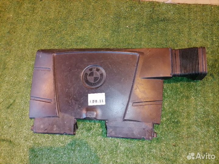 Воздухозаборник 7523720-04 BMW 3-series E90