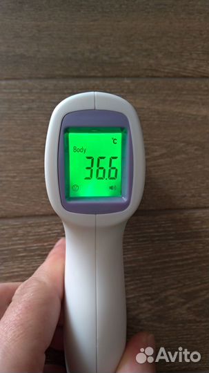 Термометр бесконтактный электронный