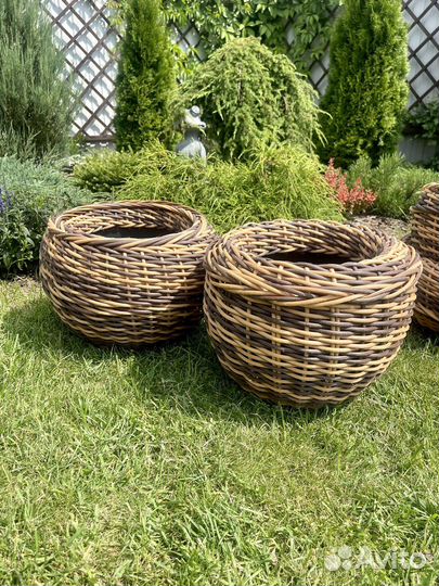 Кашпо для цветов