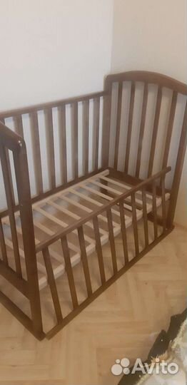 Детская кроватка