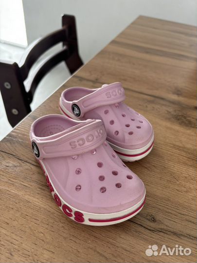 Сандали crocs c6