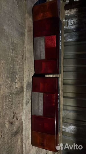 Задний левый правый фонарь ваз 2114