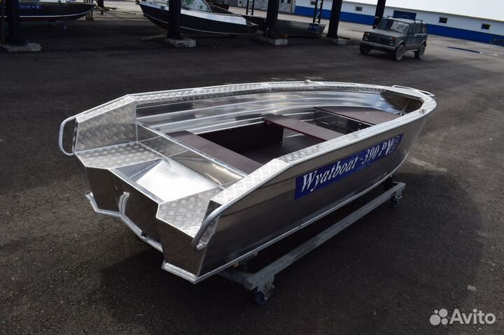 Лодка с увеличенными бортами Wyatboat-390Р новая