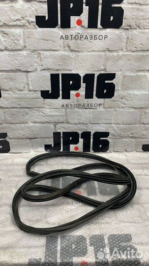 Уплотнитель багажника задний Infiniti Fx35 S51