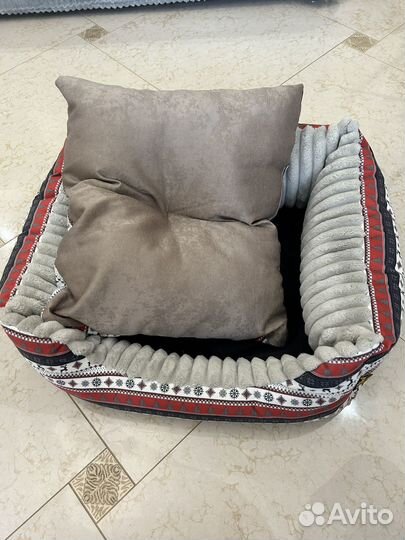 Лежанка для животных бу