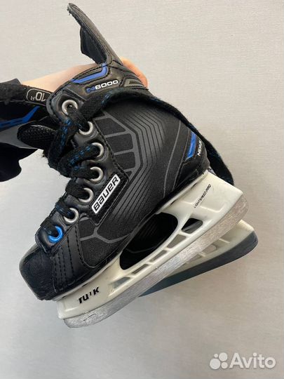 Хоккейные коньки bauer