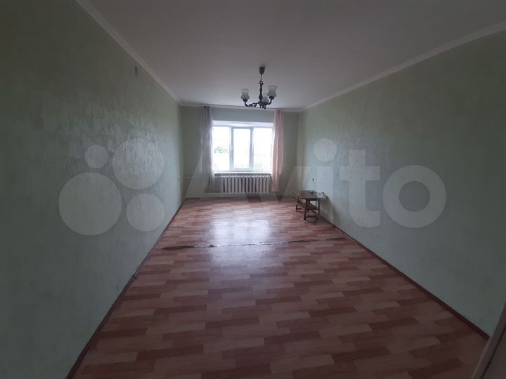 2-к. квартира, 64 м², 4/4 эт.