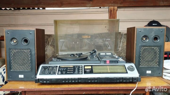 Проигрыватель винила СССР