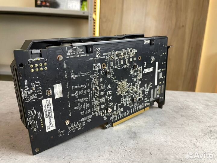 Видеокарта AMD RX 570 4 gb Asus Strix