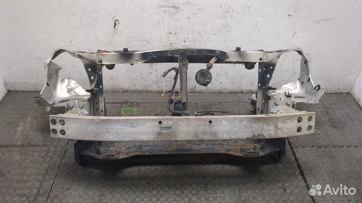 Усилитель бампера Toyota Corolla Verso, 2007