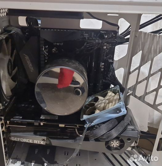 AMD Ryzen 5 5600X на Gigabyte B550 Aorus Elite AX