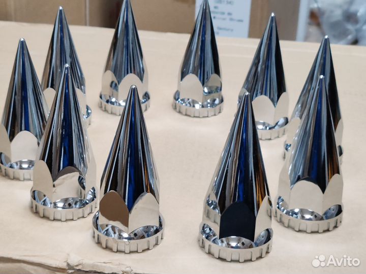 Колпачок гайки колеса на американские тягачи