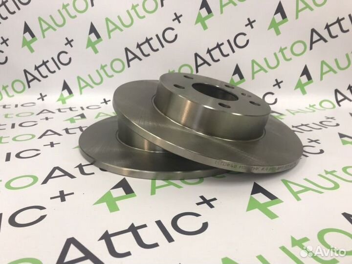 Диск тормозной задний Opel Zafira B