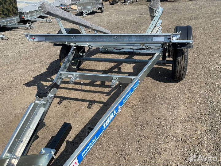 Лодочный прицеп Дон 4221