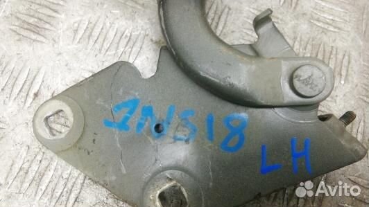 Петля капота renault megane 3 (1NS18D501)
