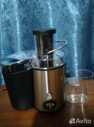 Соковыжималка lumme LU-2015