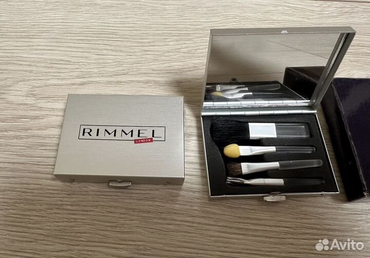 Набор кистей для макияжа