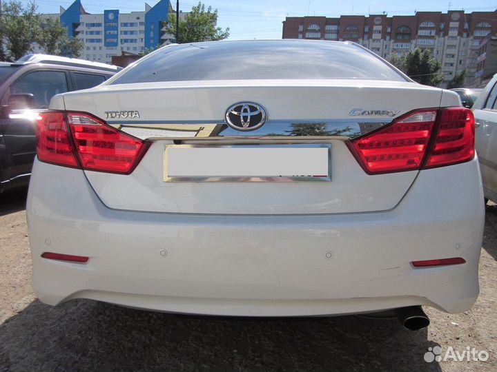 Camry 50 Стоп сигналы стиль BMW красные N4HE2