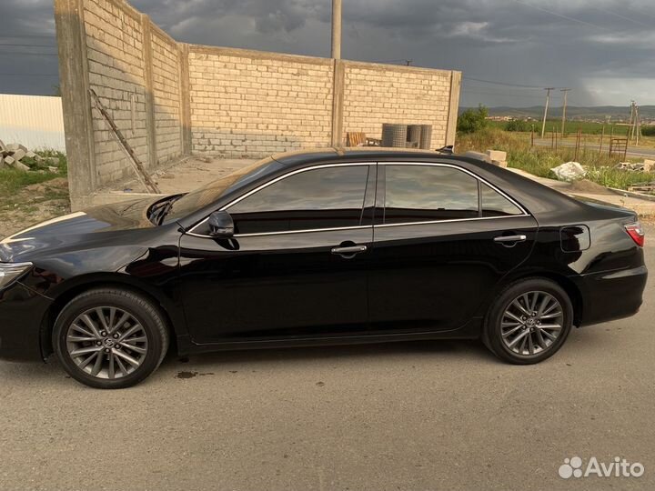 Зеркало левое на toyota camry 55