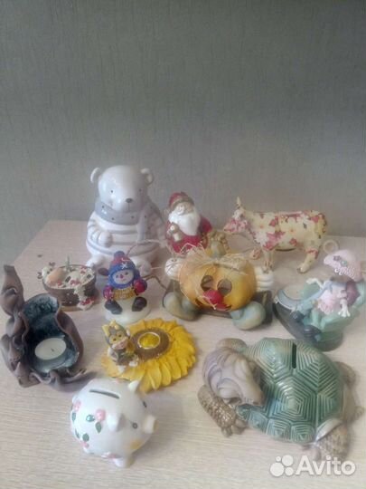 Копилки, подсвечники, магниты