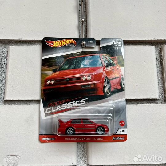 Hot Wheels Premium Volkswagen Jetta Mk3