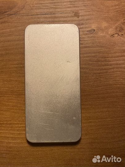 Повербанк audi