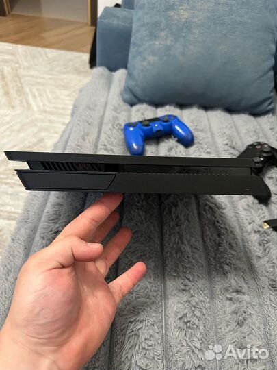 Sony PS4 slim 1tb
