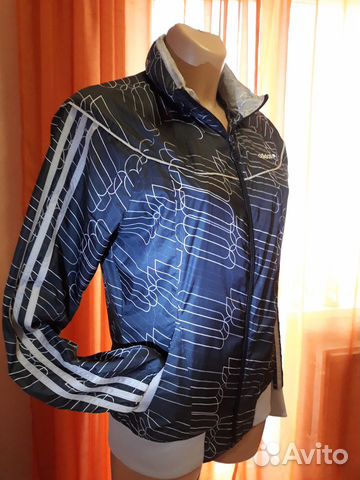 Куртка-ветровка женская или подростковая Adidas