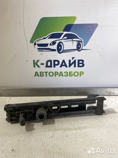 Механизм регулировки ремня безопасности Mercedes