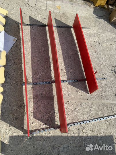 Металлические конструкции полки, стеллаж