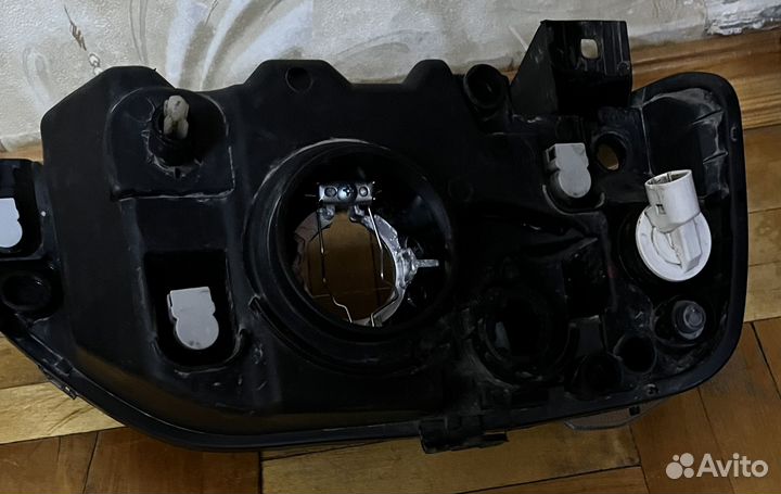 Фары на renault logan