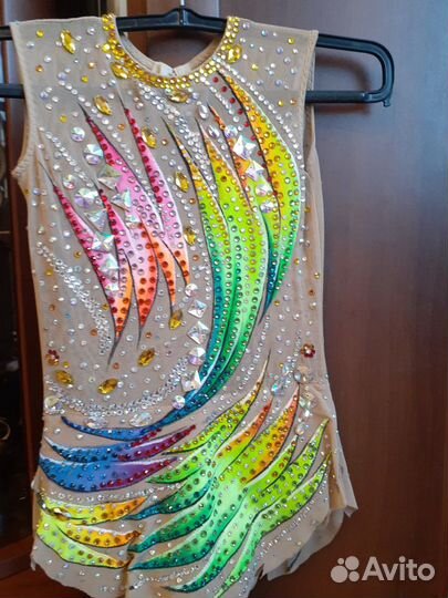 Купальник для художественной гимнастики