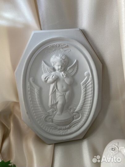 Статуэтки. Европа