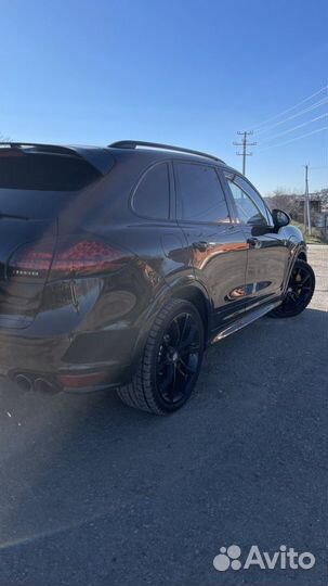 Porsche Cayenne GTS 4.8 AT, 2013, 155 000 км