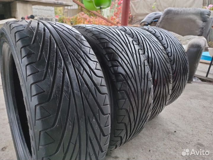 Triangle TR968 215/50 R17