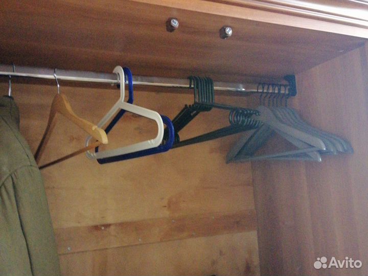 Плечики для одежды