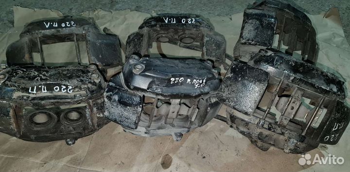 Супорта передние Mercedes W220/CL215