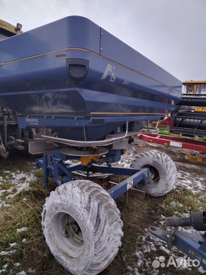 Разбрасыватель удобрений Bogballe M2 plus, 2014