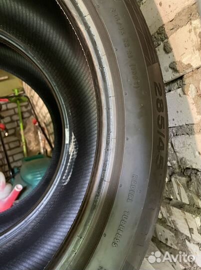 Continental ComfortContact - 5 285/45 R21 и 325/40 R21 113Y