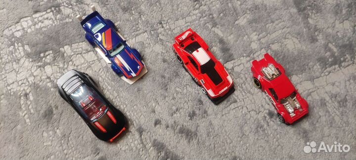 Hot wheels машинки