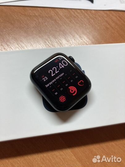 Apple Watch SE 2 44mm