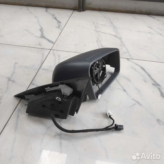 Корпус бокового зеркала Mercedes-Benz W204 правый