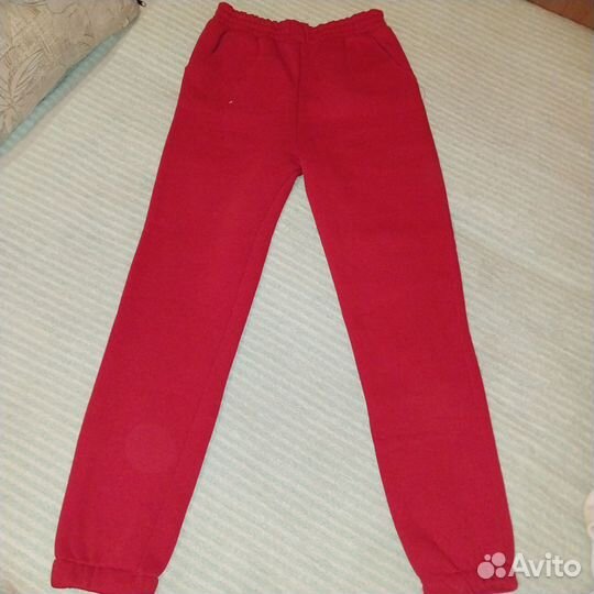 Спортивные штаны женские