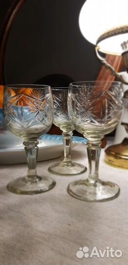Антикварный графин+фужеры