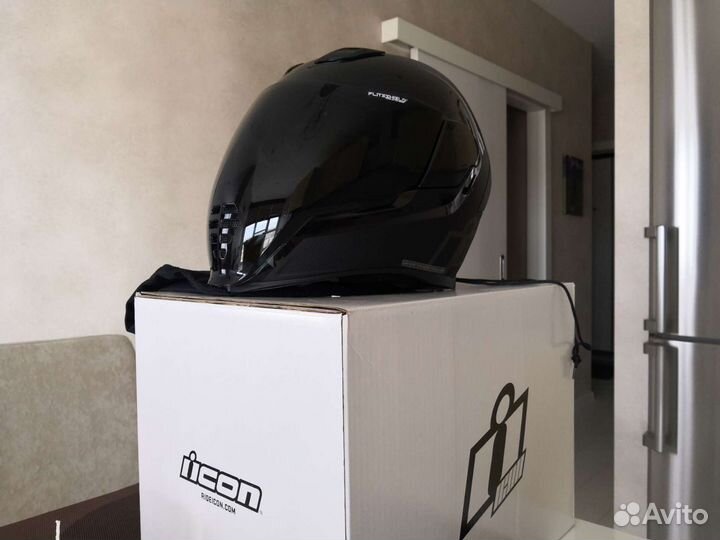 Мото шлем icon airflite mips stealth